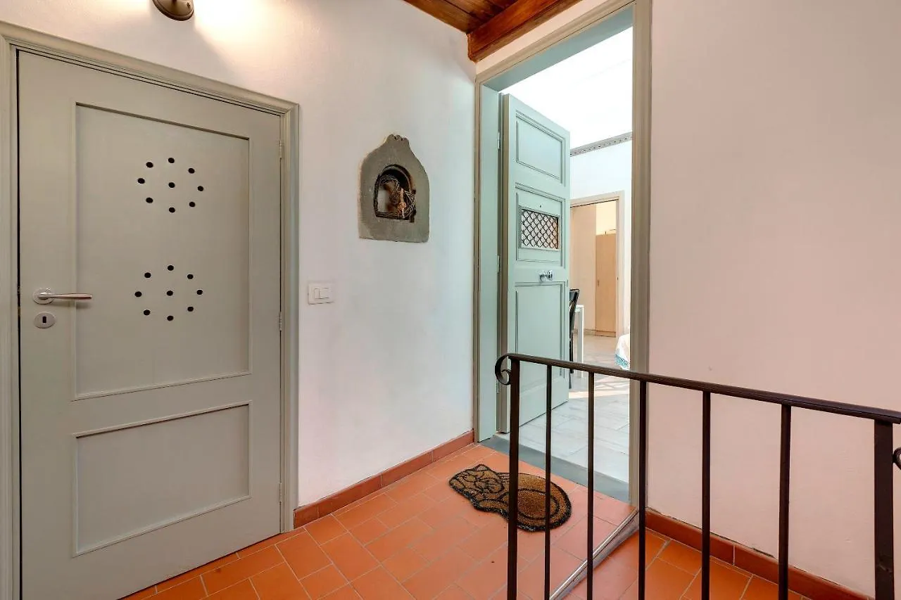 Santa Maria 3B Apartment Florence