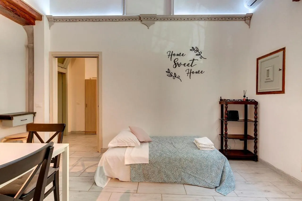 Santa Maria 3B Apartment Florence