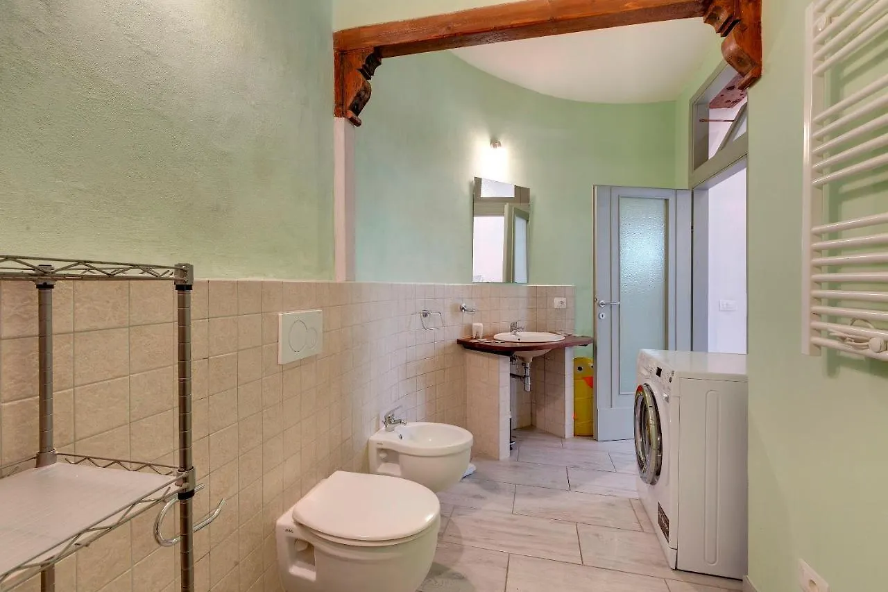 Santa Maria 3B Apartment Florence Italy